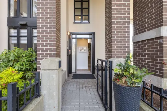 TH3 155 West 1st Street, North Vancouver For Sale - image 35