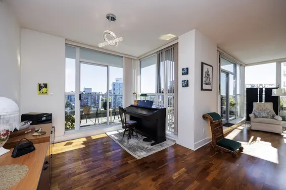 1702 121 West 16th Street, North Vancouver For Sale - image 10