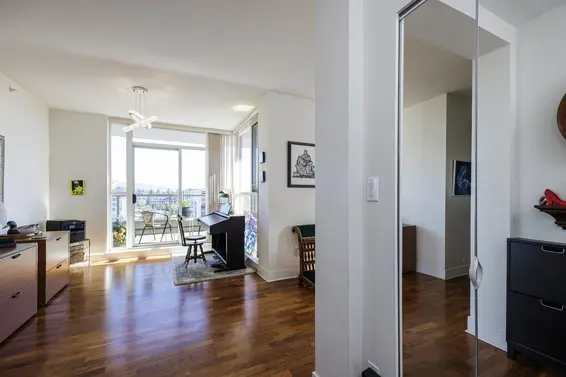 1702 121 West 16th Street, North Vancouver For Sale - image 20