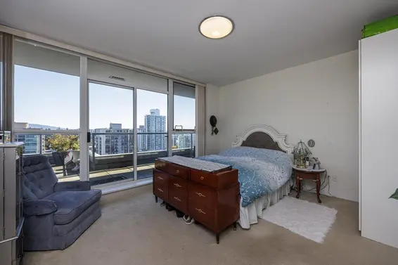 1702 121 West 16th Street, North Vancouver For Sale - image 24