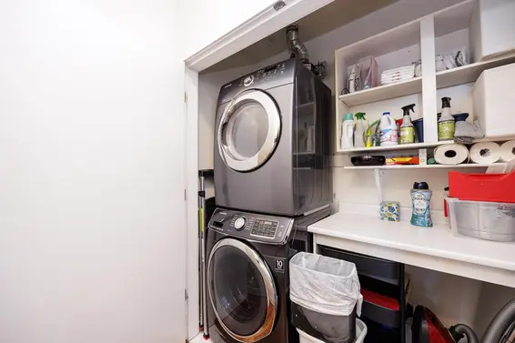 1702 121 West 16th Street, North Vancouver For Sale - image 27