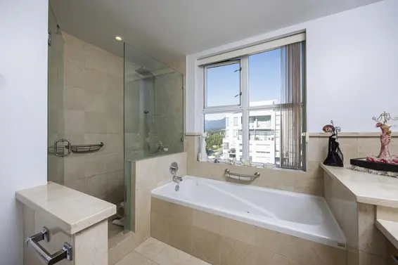 1702 121 West 16th Street, North Vancouver For Sale - image 34