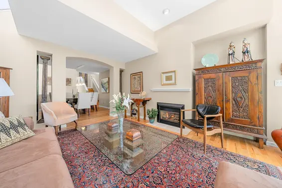 3961 St. Albans Avenue, North Vancouver For Sale - image 10