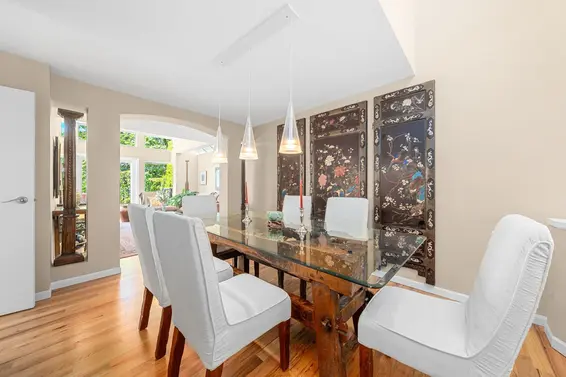 3961 St. Albans Avenue, North Vancouver For Sale - image 12