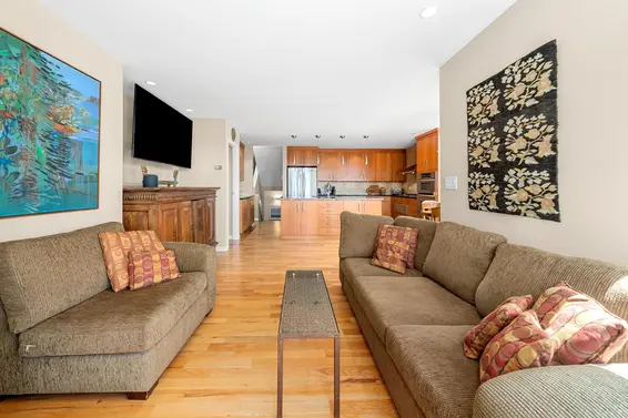 3961 St. Albans Avenue, North Vancouver For Sale - image 15