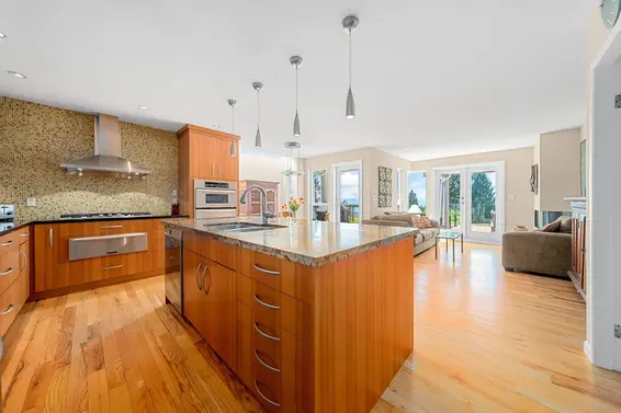 3961 St. Albans Avenue, North Vancouver For Sale - image 17