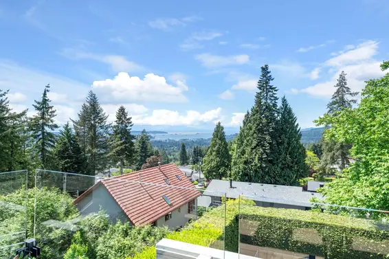 3961 St. Albans Avenue, North Vancouver For Sale - image 33