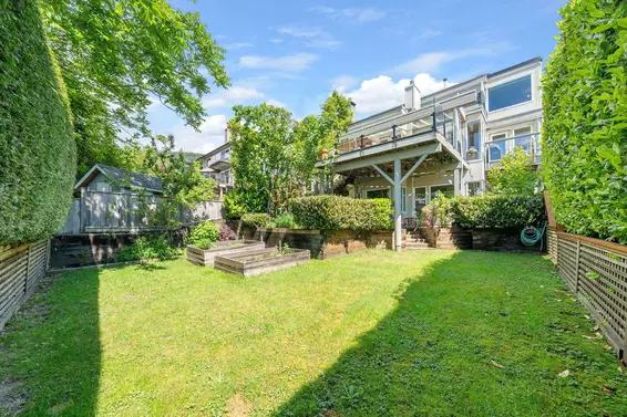 3961 St. Albans Avenue, North Vancouver For Sale - image 36