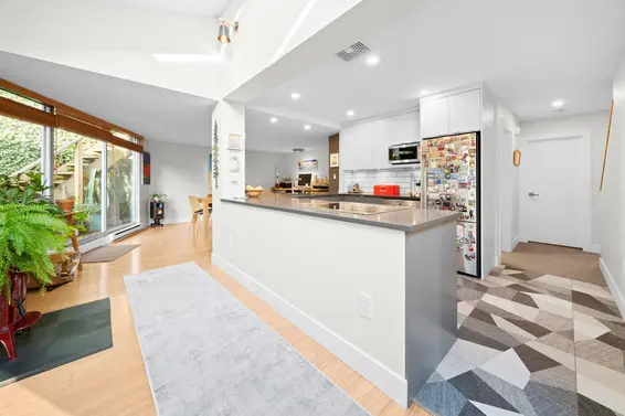 4462 Strathcona Road, North Vancouver For Sale - image 13