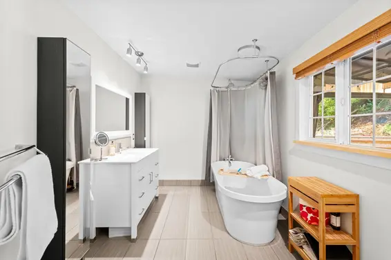 4462 Strathcona Road, North Vancouver For Sale - image 21