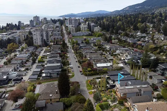 1183 Duchess Avenue, West Vancouver For Sale - image 32