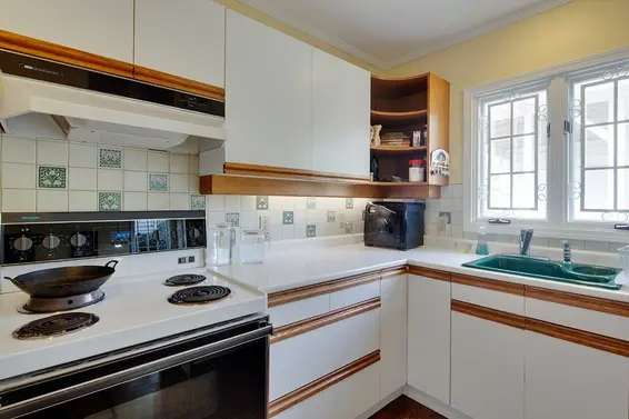 1183 Duchess Avenue, West Vancouver For Sale - image 9