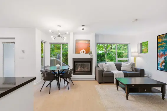 TH1 1288 Chesterfield Avenue, North Vancouver For Sale - image 2