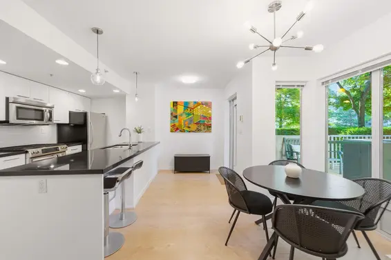 TH1 1288 Chesterfield Avenue, North Vancouver For Sale - image 7
