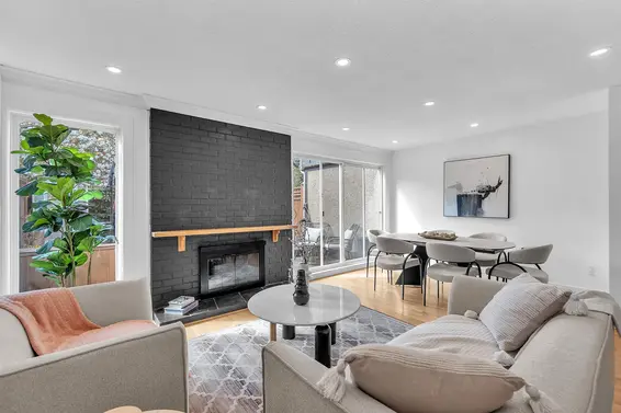 802 555 West 28th Street, North Vancouver For Sale - image 2