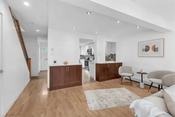 802 555 West 28th Street, North Vancouver For Sale - image 9