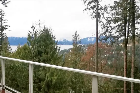 5339 Monte Bre Crescent, West Vancouver