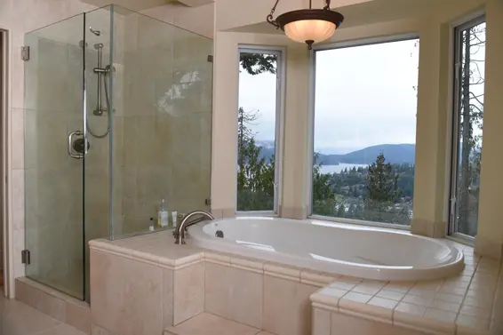 5339 Monte Bre Crescent, West Vancouver For Sale - image 25