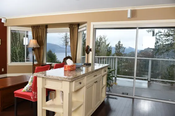 5339 Monte Bre Crescent, West Vancouver For Sale - image 9
