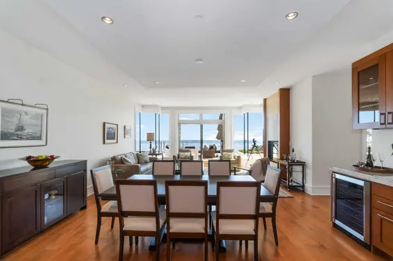 304 2535 Garden Court, West Vancouver For Sale - image 18
