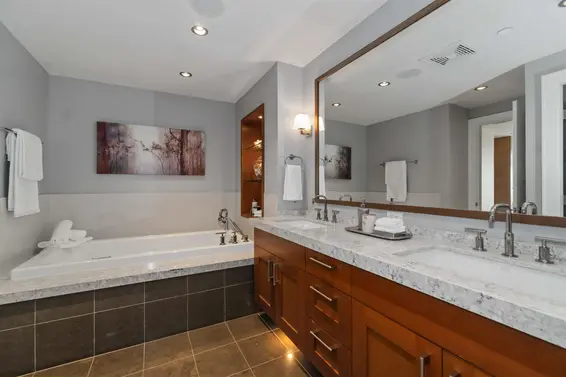 304 2535 Garden Court, West Vancouver For Sale - image 29