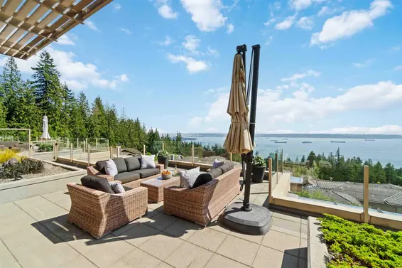 304 2535 Garden Court, West Vancouver For Sale - image 35