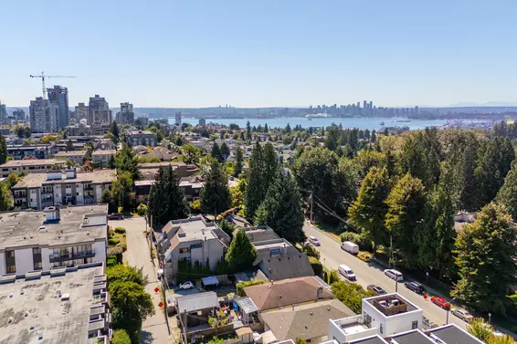 2018 Chesterfield Avenue, North Vancouver For Sale - image 29