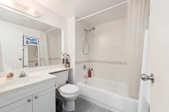 300 East 25th Street, North Vancouver For Sale - image 13