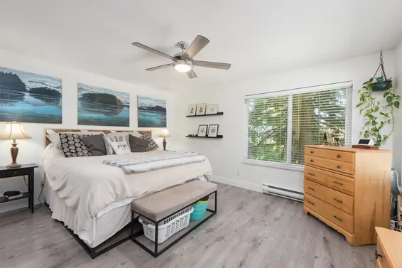 300 East 25th Street, North Vancouver For Sale - image 17