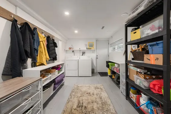 300 East 25th Street, North Vancouver For Sale - image 39