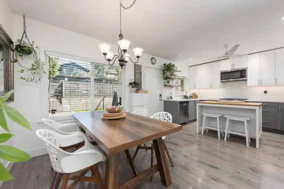 300 East 25th Street, North Vancouver For Sale - image 6