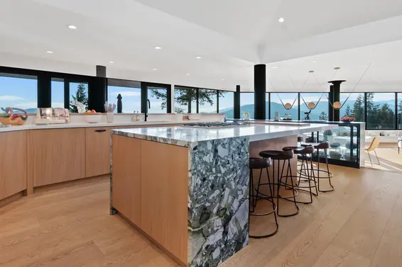 168 Sunset Drive, Lions Bay For Sale - image 16