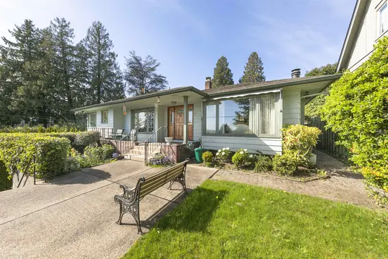 2657 Haywood Avenue, West Vancouver For Sale - image 1