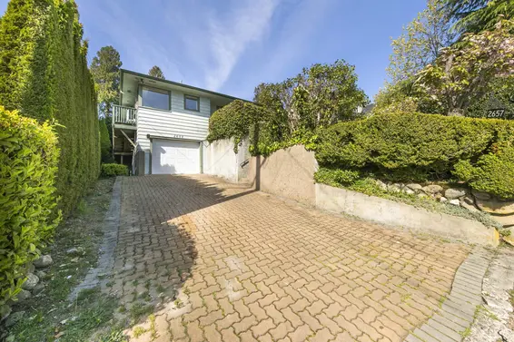 2657 Haywood Avenue, West Vancouver For Sale - image 4