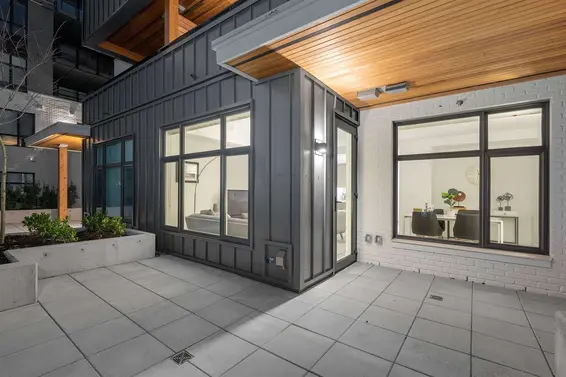 Th109 707 East 3Rd Street, North Vancouver