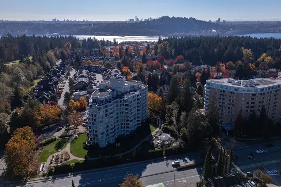 906 995 Roche Point Drive, North Vancouver For Sale - image 34