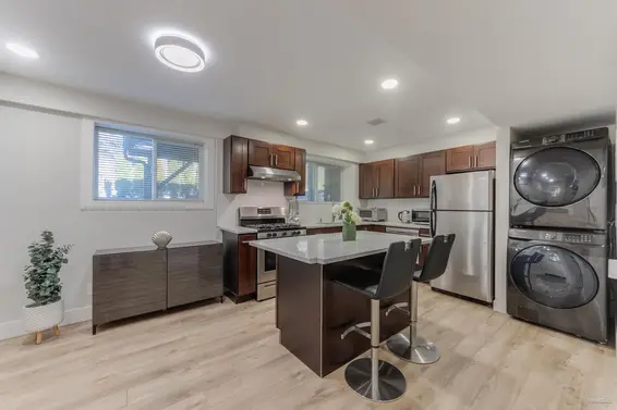 4491 Primrose Lane, North Vancouver For Sale - image 33