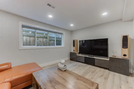 4491 Primrose Lane, North Vancouver For Sale - image 36