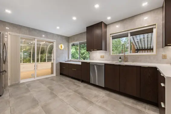 4491 Primrose Lane, North Vancouver For Sale - image 7
