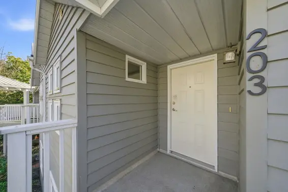 203 1538 Bowser Avenue, North Vancouver For Sale - image 21