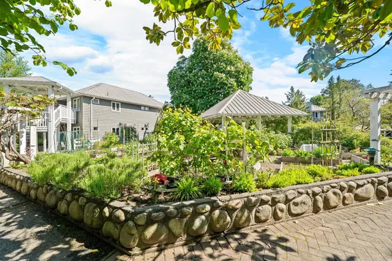 203 1538 Bowser Avenue, North Vancouver For Sale - image 28