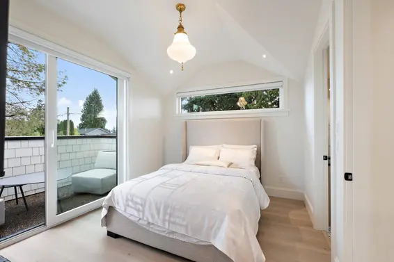 821 East 16th Street, North Vancouver For Sale - image 36