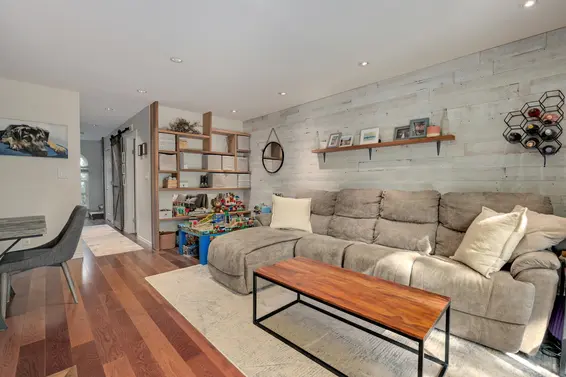 3 900 West 17th Street, North Vancouver For Sale - image 6