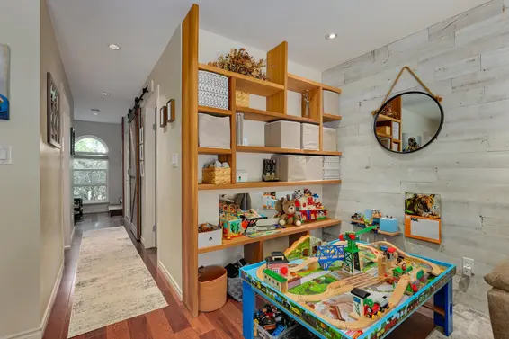 3 900 West 17th Street, North Vancouver For Sale - image 7