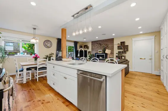 1126 Premier Street, North Vancouver For Sale - image 10