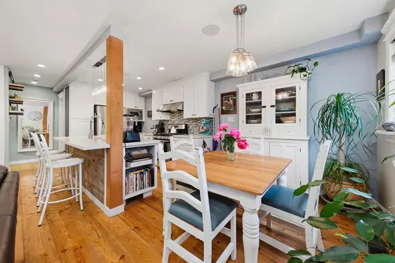 1126 Premier Street, North Vancouver For Sale - image 11