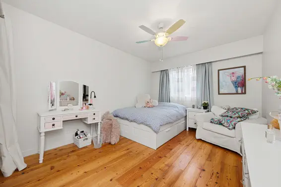 1126 Premier Street, North Vancouver For Sale - image 17