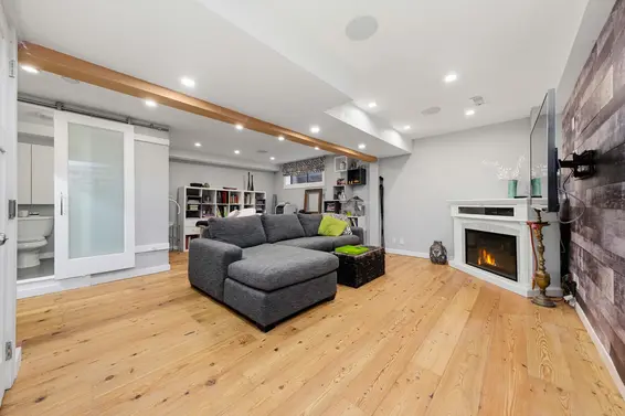 1126 Premier Street, North Vancouver For Sale - image 23
