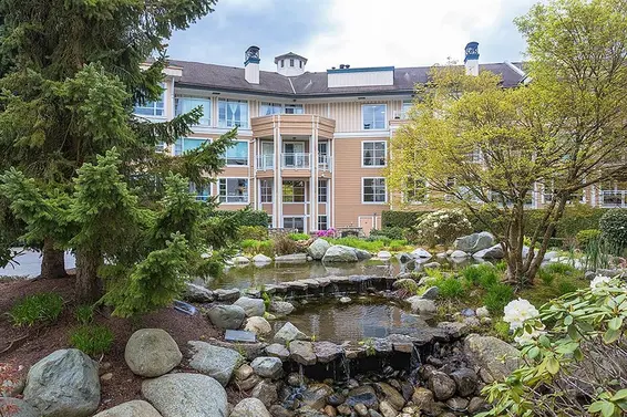 422 3629 Deercrest Drive, North Vancouver For Sale - image 3
