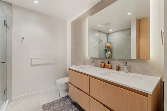 103 1500 Fern Street, North Vancouver For Sale - image 14
